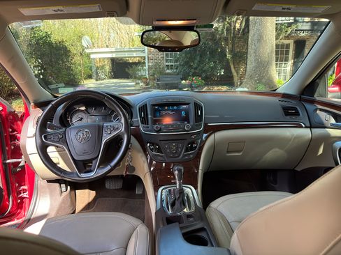 Used 2014 Buick Regal image 21
