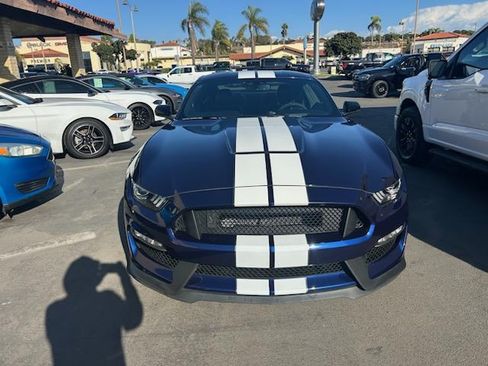Used 2020 Ford Mustang Shelby GT350 w/ Technology Package image 12