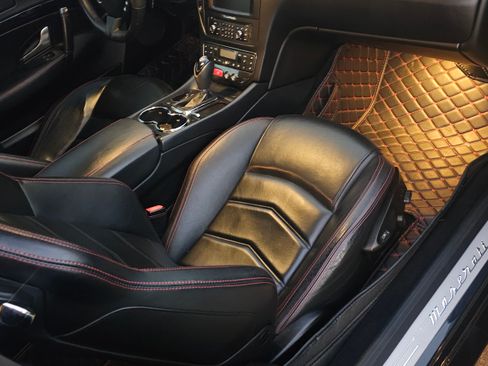 Used 2013 Maserati GranTurismo MC image 12