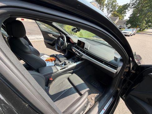 Used 2019 Audi A4 2.0T Prestige w/ Prestige Package AWD/4WD image 28