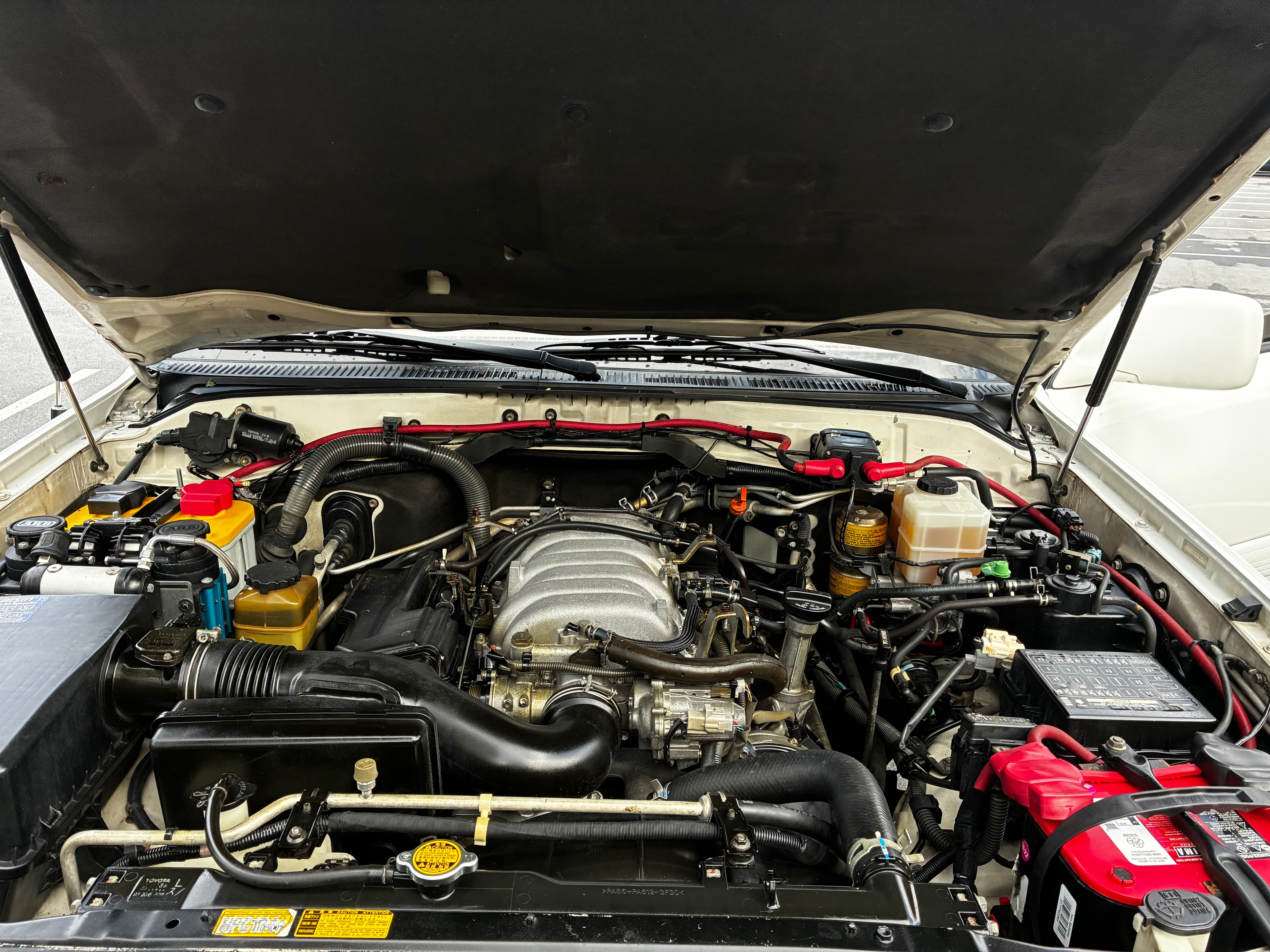 Used 1999 Toyota Land Cruiser AWD/4WD image 17