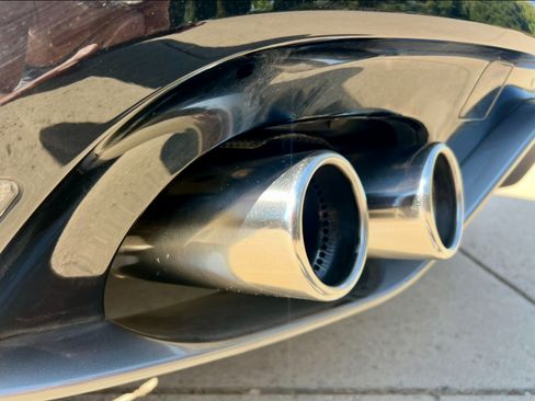 Used 2018 Jaguar F-TYPE R image 23