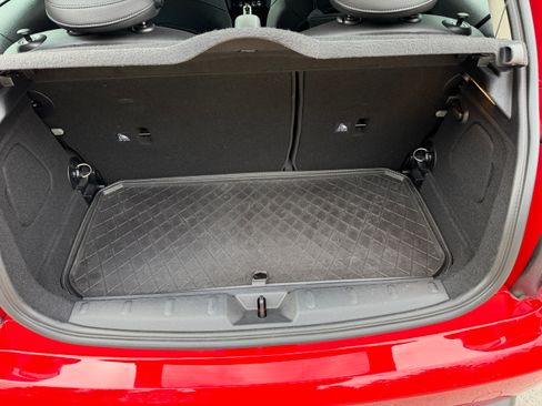 Used 2024 MINI Cooper SE image 12