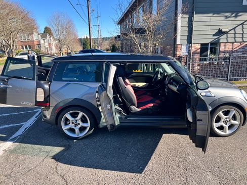 Used 2009 MINI Cooper Clubman S image 6