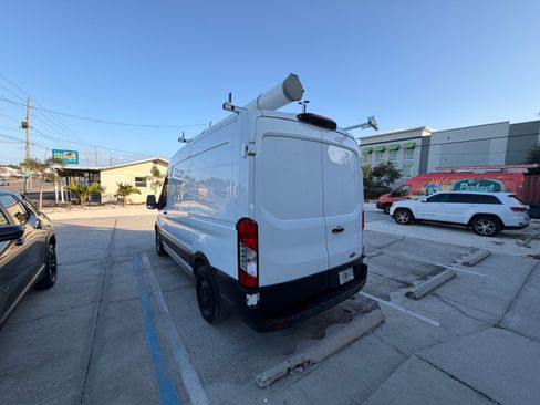 Used 2019 Ford Transit 150 130 Medium Roof image 14