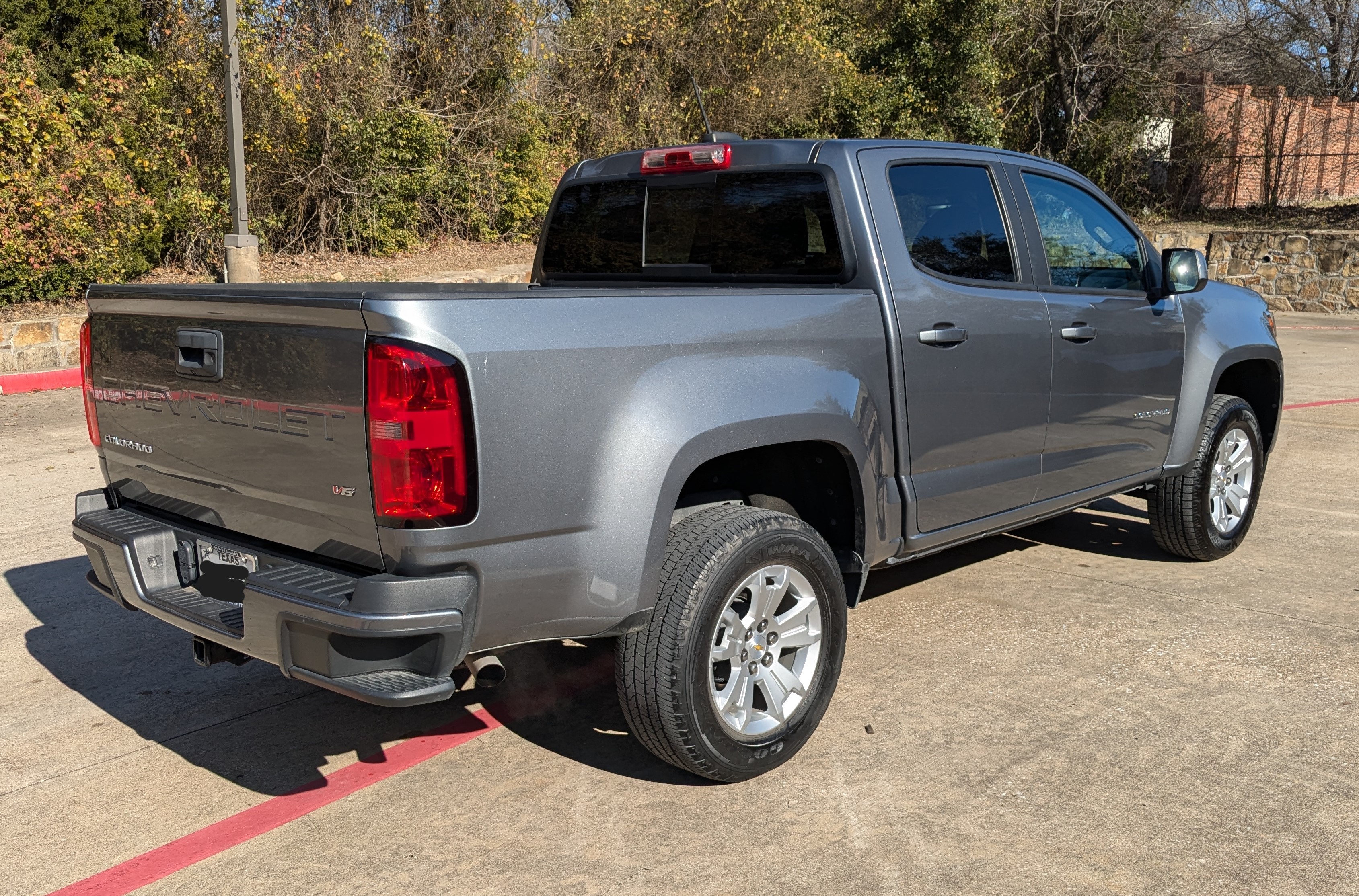 Used 2021 Chevrolet Colorado LT w/ LT Convenience Package RWD image 5