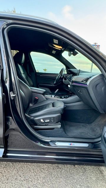 Used 2019 BMW X3 sDrive30i w/ M Sport Package 2 RWD image 11