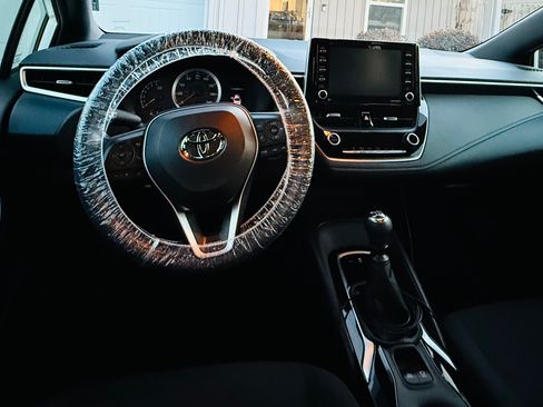 Used 2021 Toyota Corolla SE image 8