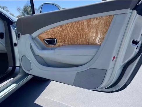 Used 2014 Bentley Continental GT image 14