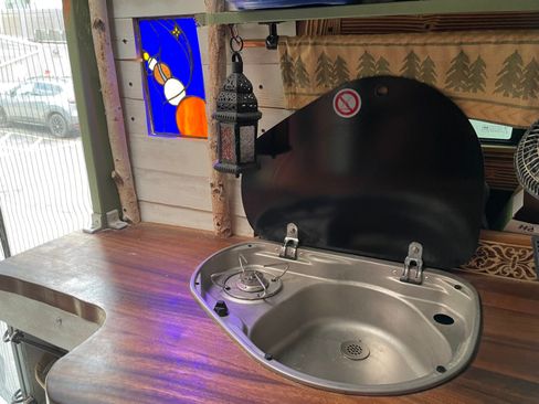 Used 2018 Ford Transit 250 148 High Roof Extended image 5