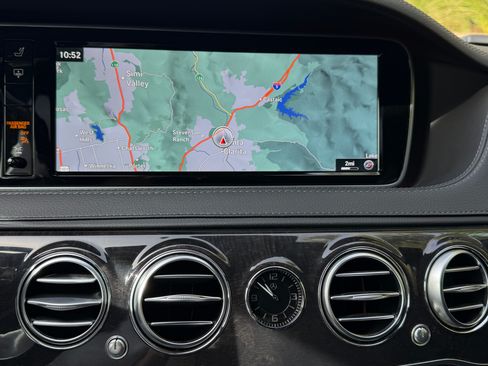 Used 2017 Mercedes-Benz S 550e image 11