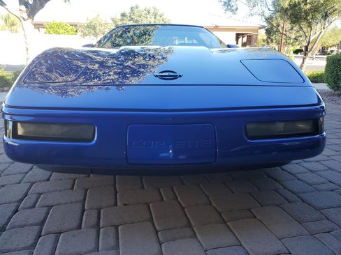 Used 1994 Chevrolet Corvette Coupe image 11