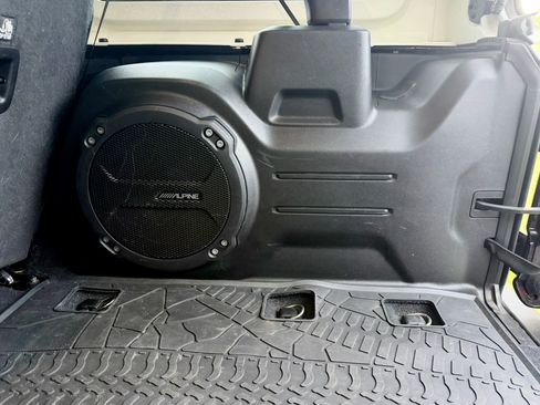 Used 2021 Jeep Wrangler Unlimited Sport AWD/4WD image 21