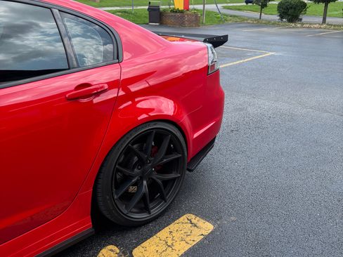 Used 2009 Pontiac G8 GT w/ Premium Package RWD image 8
