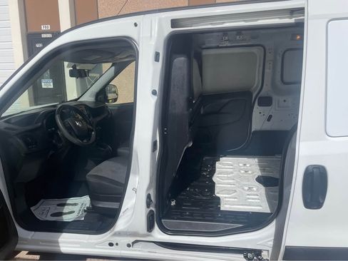 Used 2020 RAM ProMaster City Tradesman image 10