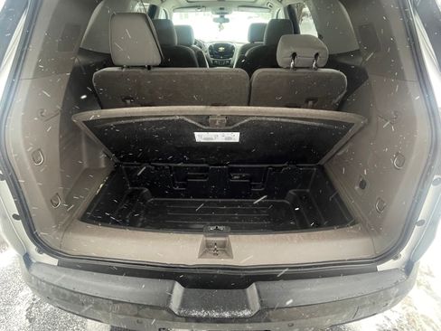 Used 2019 Chevrolet Traverse LT image 18