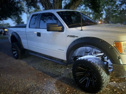 Used 2012 Ford F150 XLT w/ Trailer Tow Pkg image 15