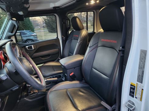 Used 2023 Jeep Gladiator Rubicon w/ LED Lighting Group image 9