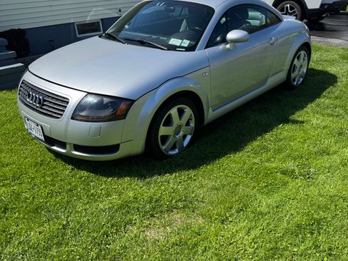 Used 2002 Audi TT 1.8T AWD/4WD image 2