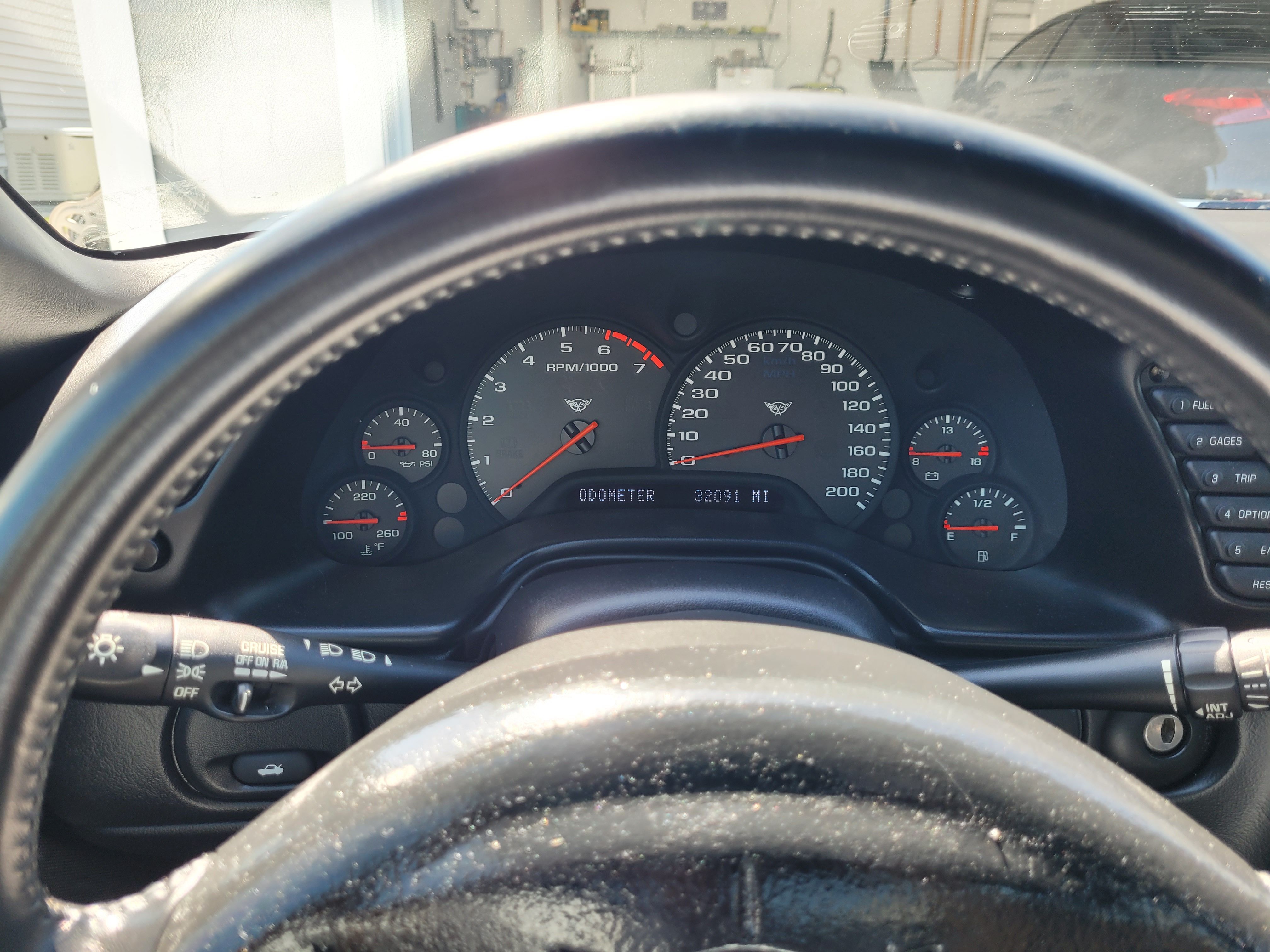 Used 2001 Chevrolet Corvette Coupe RWD image 4