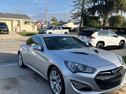 Used 2014 Hyundai Genesis 3.8 image 15