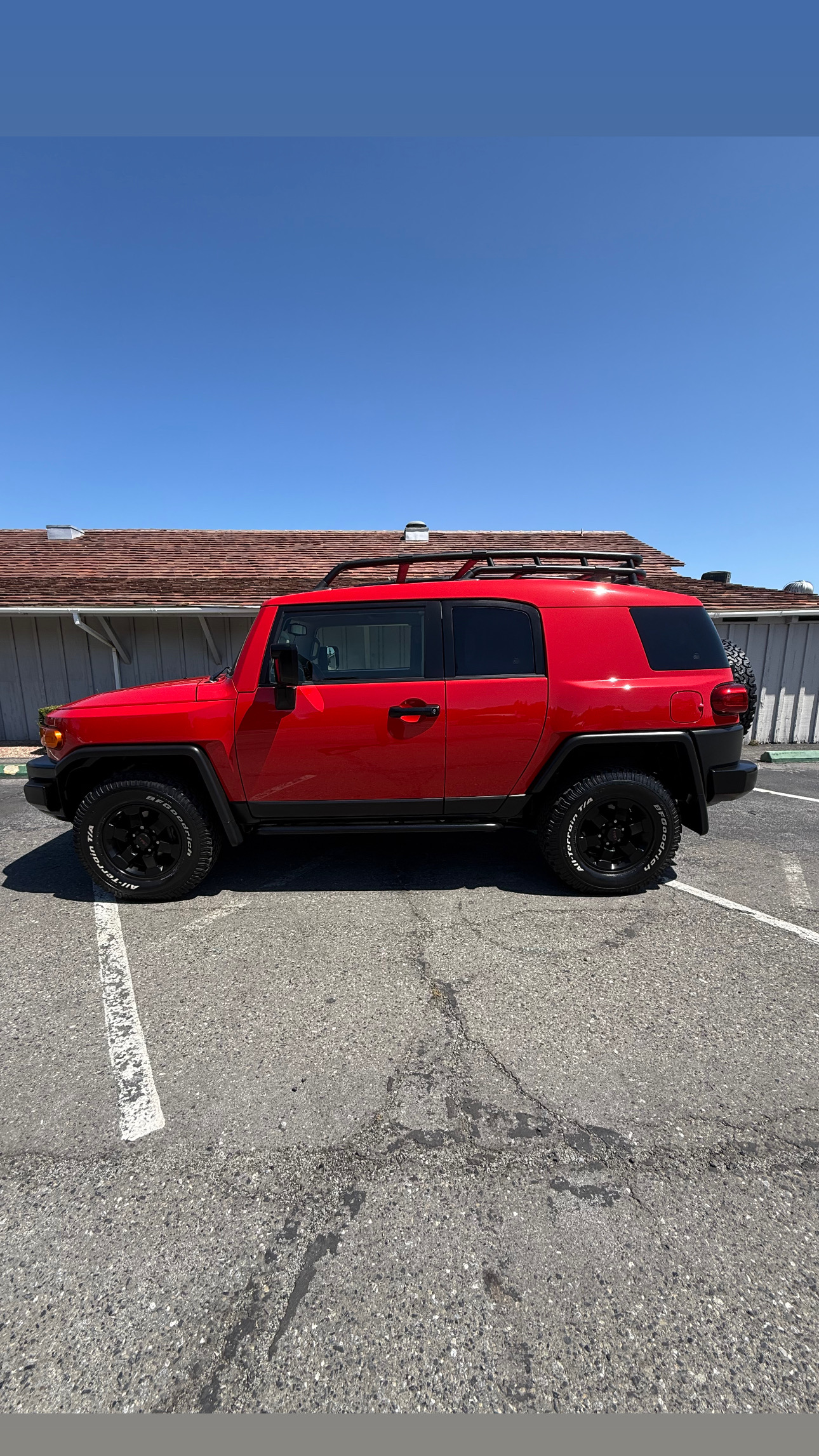 Used 2012 Toyota FJ Cruiser 4WD w/ Trail Teams Special Edition image 1