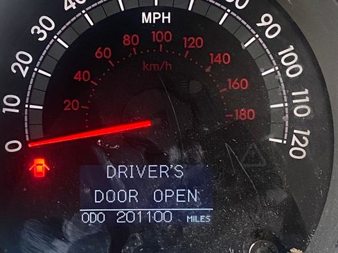 Used 2016 Toyota Sequoia Platinum image 13