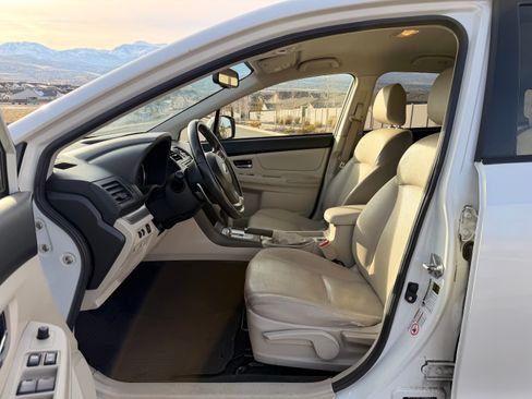 Used 2013 Subaru Crosstrek 2.0i Limited w/ Popular Pkg 1 image 16