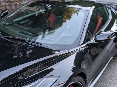 Used 2021 Chevrolet Corvette Stingray Premium Cpe w/ Z51 Performance Package image 5