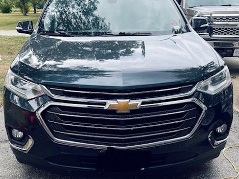 Used 2018 Chevrolet Traverse LT image 14