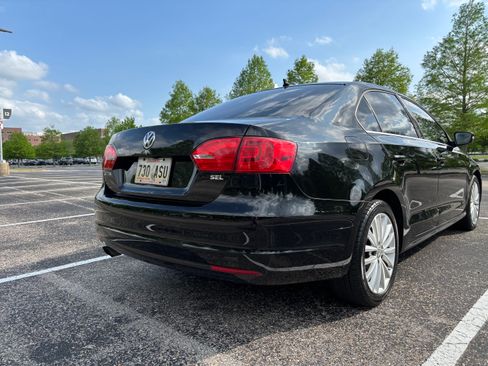 Used 2014 Volkswagen Jetta SEL FWD image 4