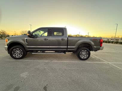 Used 2019 Ford F250 Lariat w/ Lariat Value Package