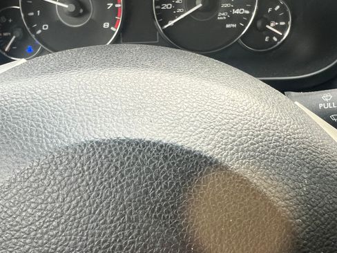 Used 2012 Subaru Outback 2.5i w/ Alloy Wheel Pkg image 7