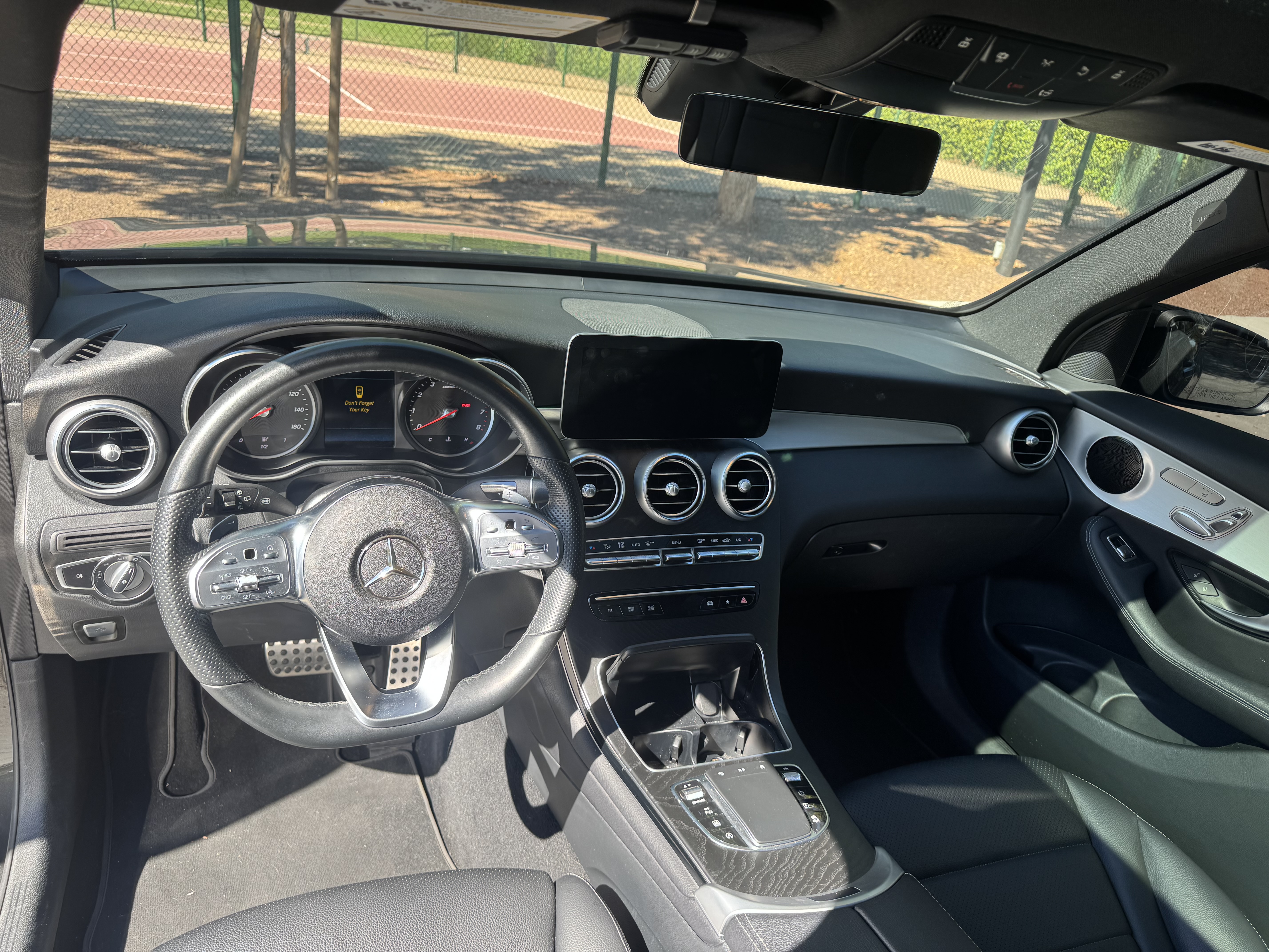 Used 2022 Mercedes-Benz GLC 300 image 10