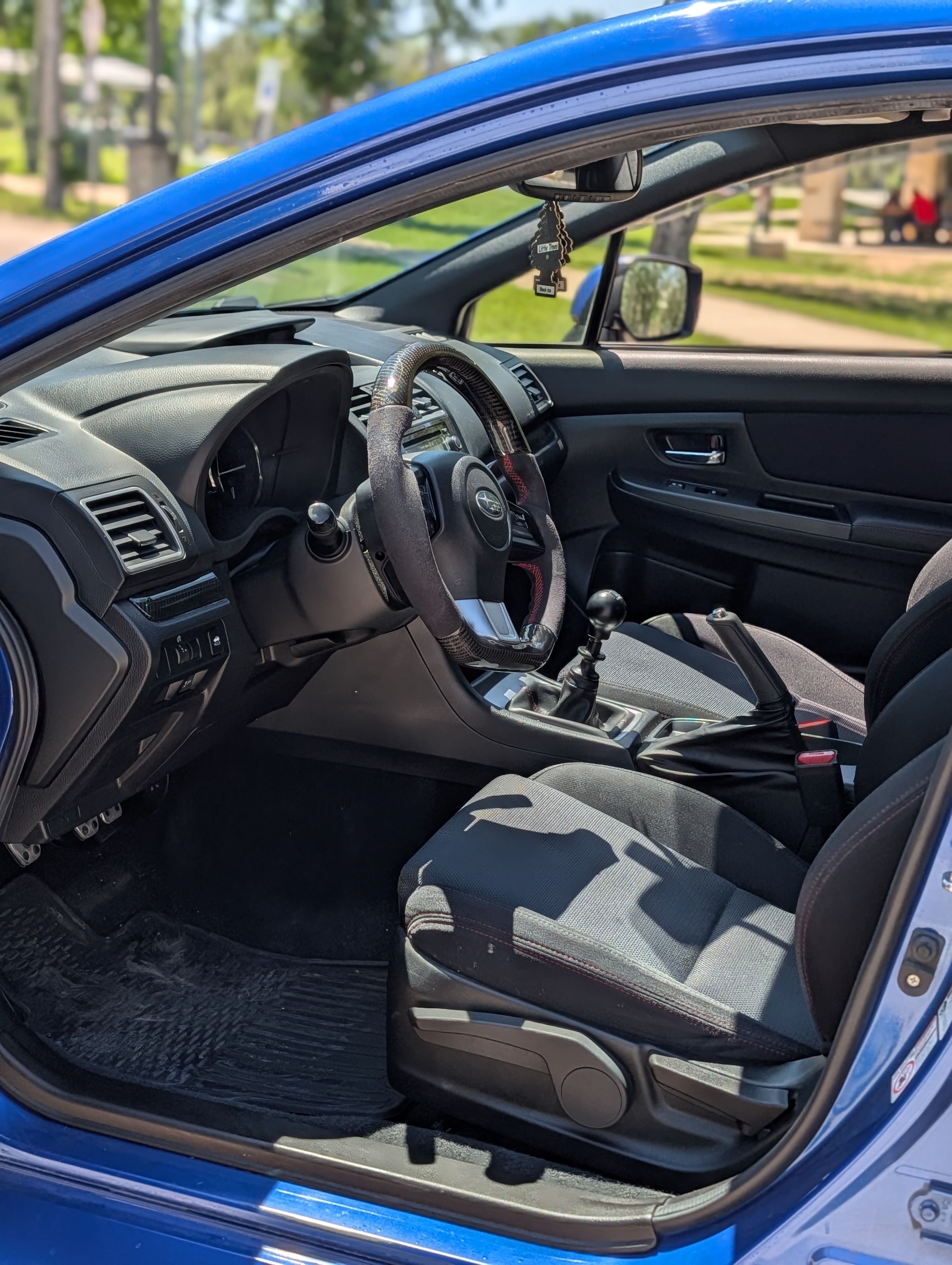 Used 2015 Subaru WRX Premium AWD/4WD image 14