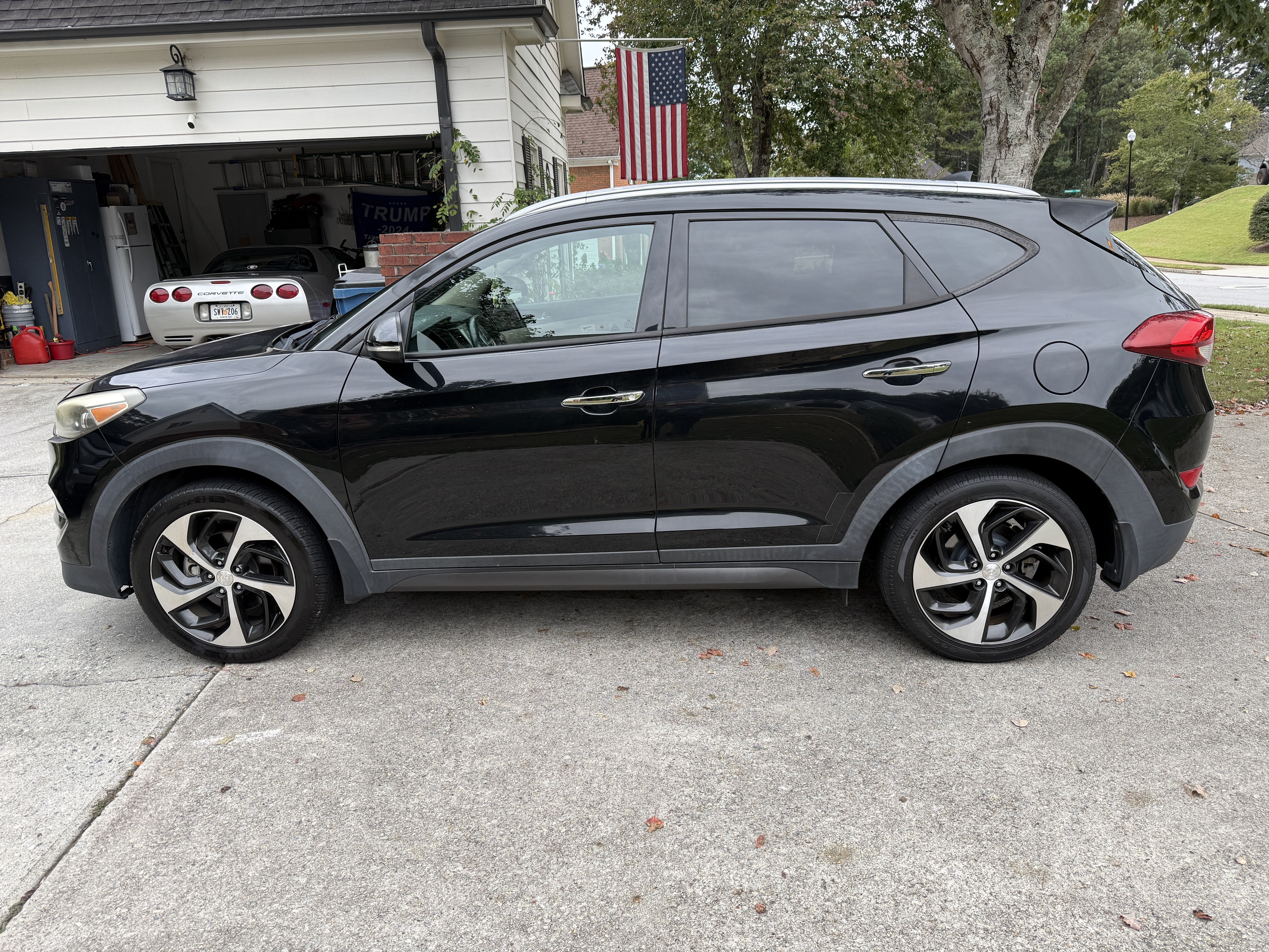 Used 2016 Hyundai Tucson Limited AWD/4WD image 2