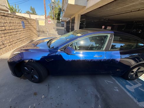 Used 2023 Tesla Model 3 Standard Range RWD image 13