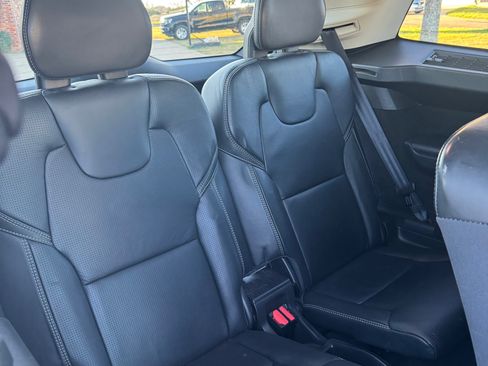 Used 2018 Volvo XC90 T6 Inscription w/ Convenience Package image 15