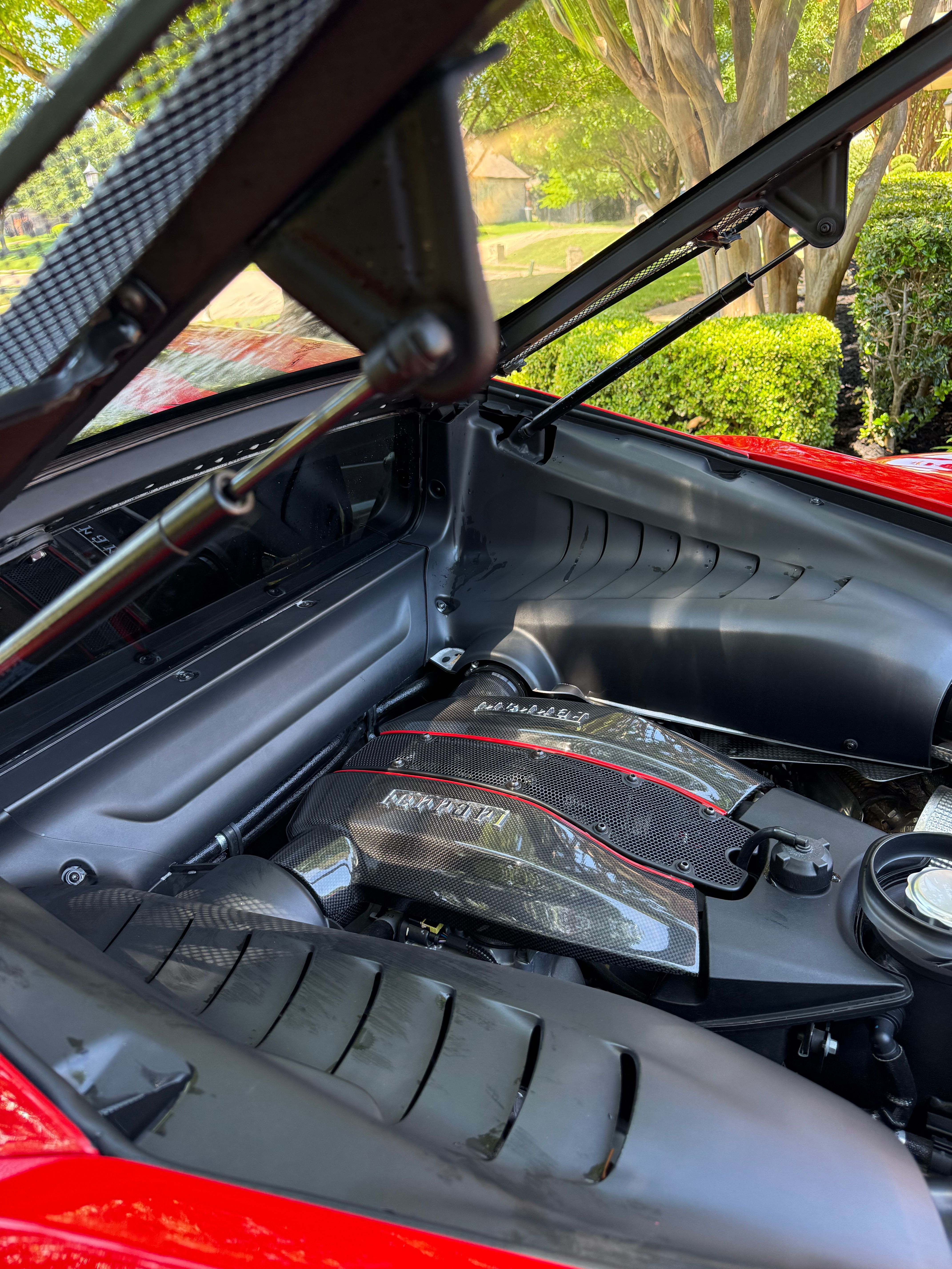 Used 2020 Ferrari 488 Pista Coupe RWD image 4