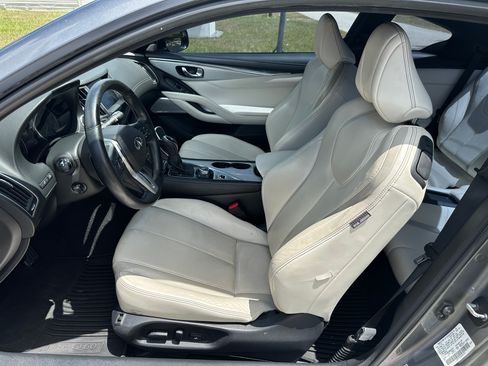 Used 2019 INFINITI Q60 Red Sport 400 w/ Proactive Package AWD/4WD image 9