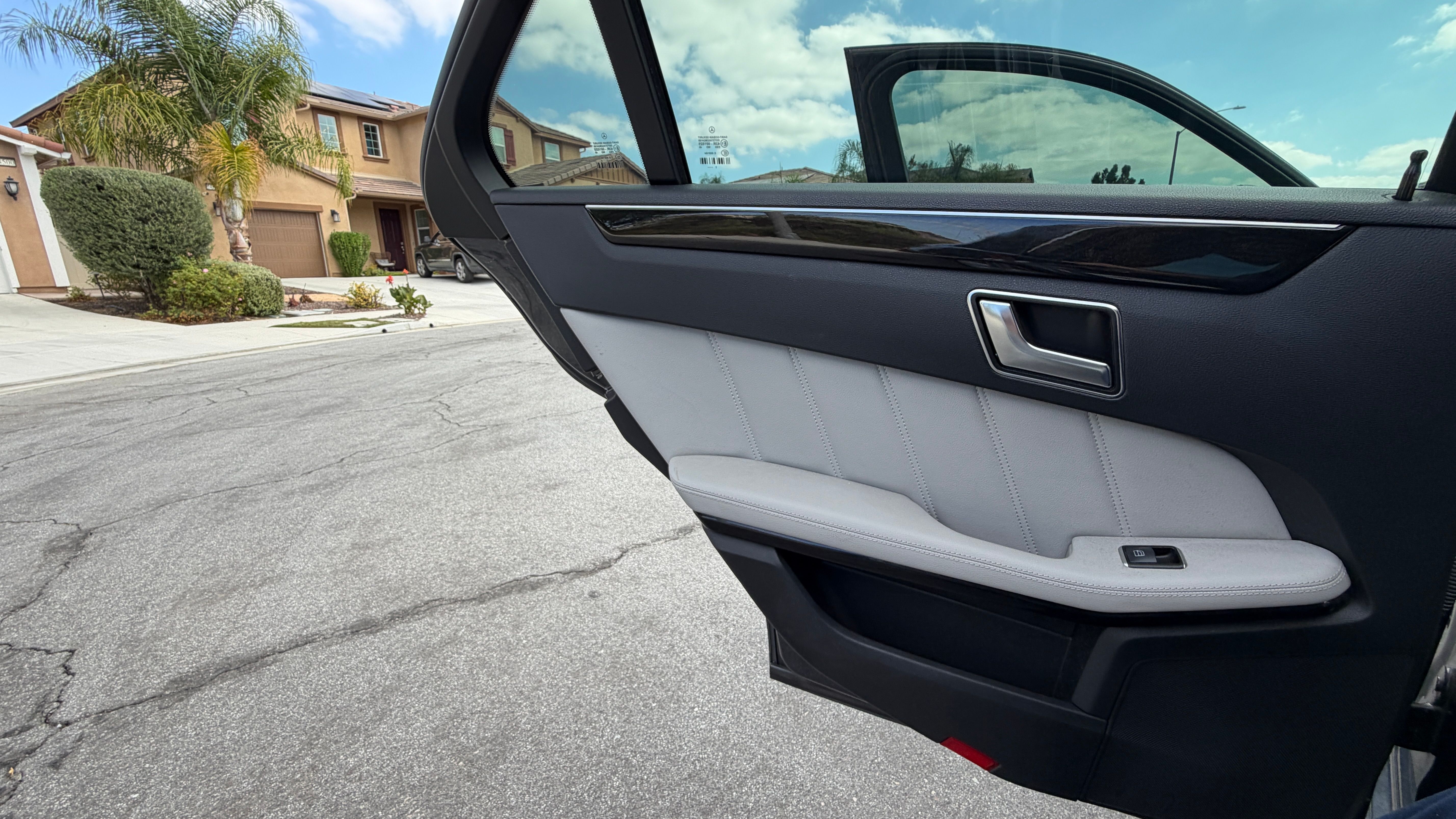 Used 2012 Mercedes-Benz E 350 Sedan image 22