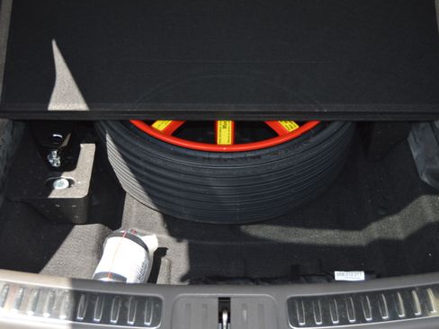 Used 2016 Porsche Macan S image 17