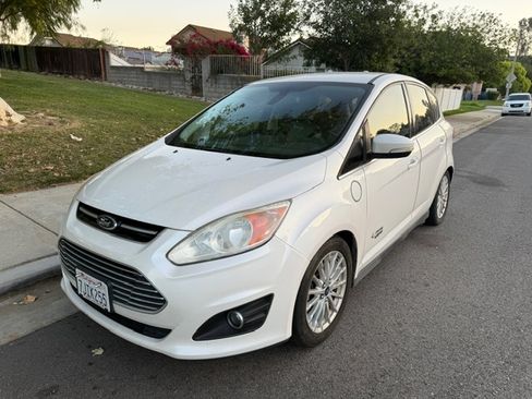 Used 2014 Ford C-MAX Energi SEL w/ Equipment Group 302A image 2