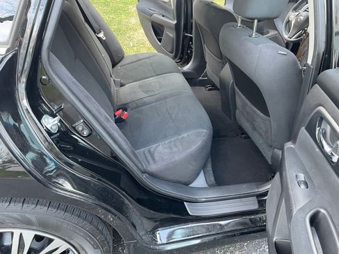 Used 2014 Nissan Altima 2.5 S w/ Display Audio Package image 12