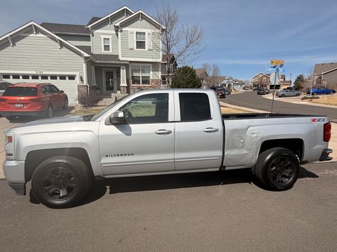 Used 2018 Chevrolet Silverado 1500 LT w/ All Star Edition image 5