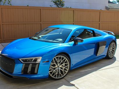 Used 2017 Audi R8 V10 plus