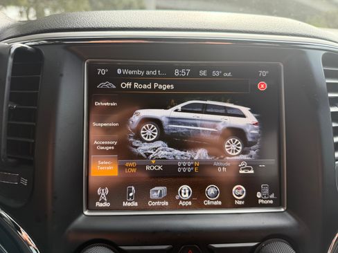 Used 2017 Jeep Grand Cherokee Trailhawk image 16