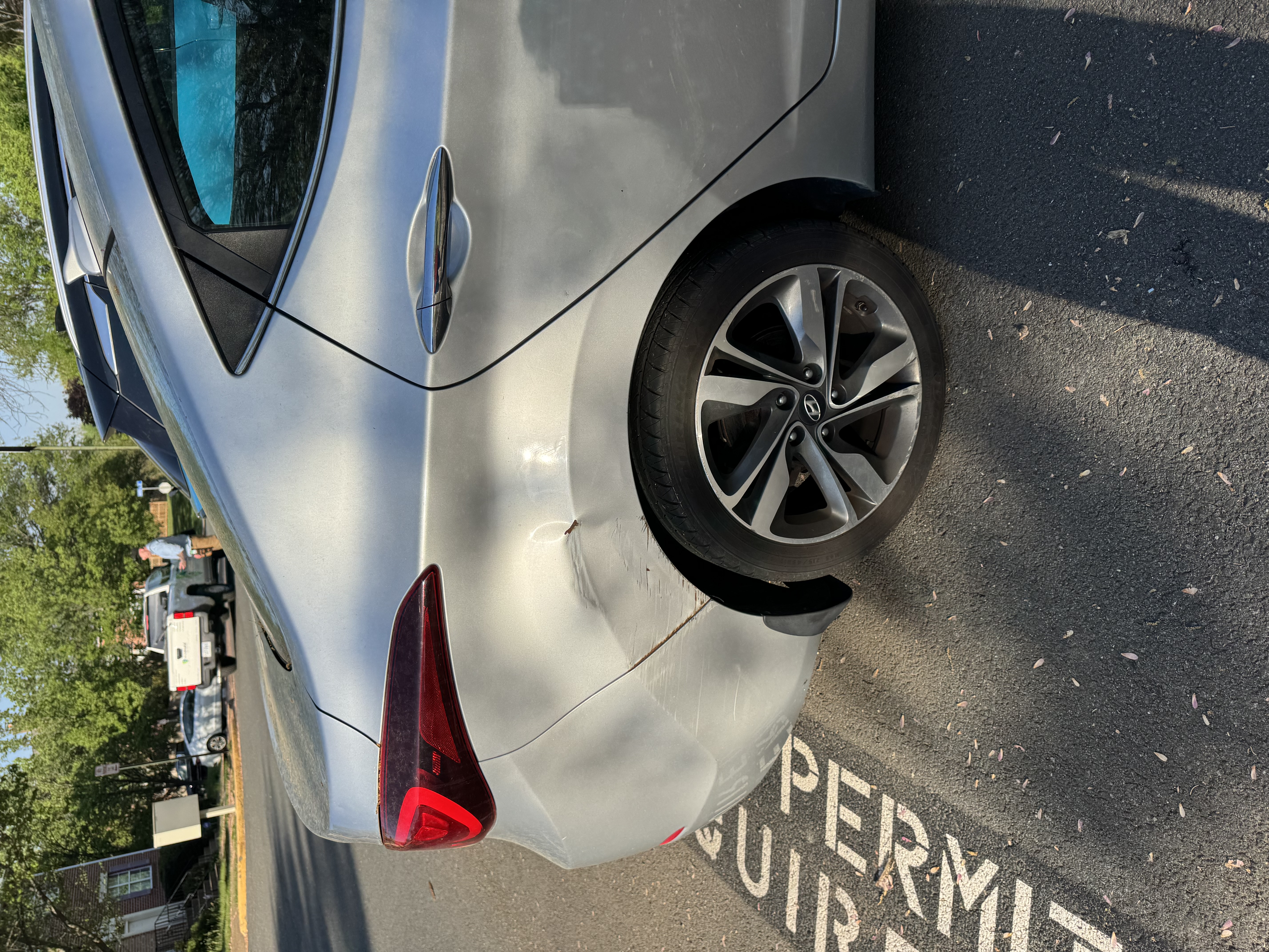 Used 2014 Hyundai Elantra Limited FWD image 5