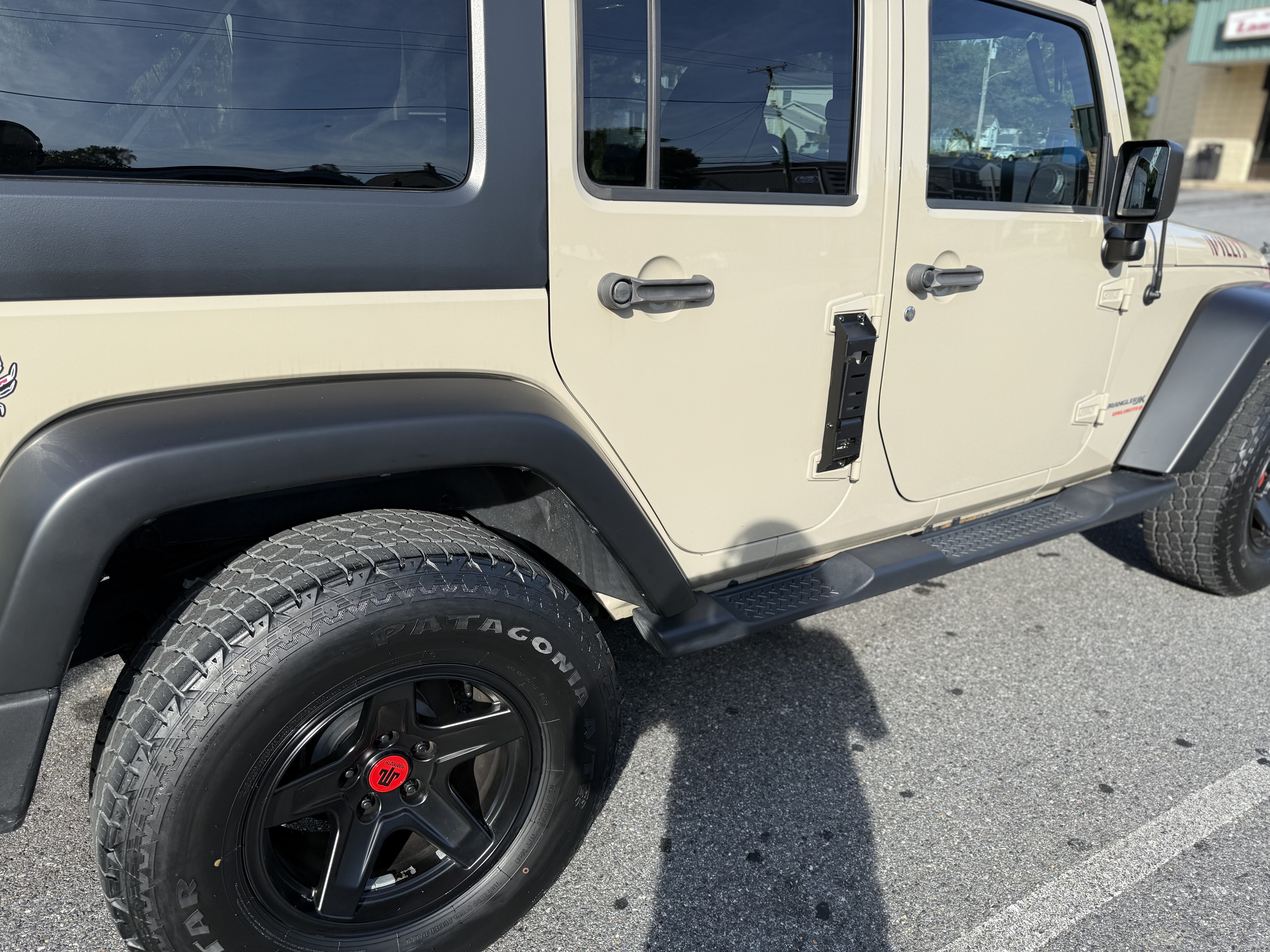 Used 2018 Jeep Wrangler Unlimited Sport AWD/4WD image 8