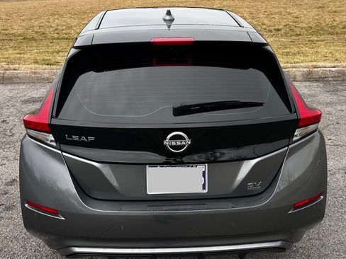 Used 2023 Nissan Leaf SV Plus image 6